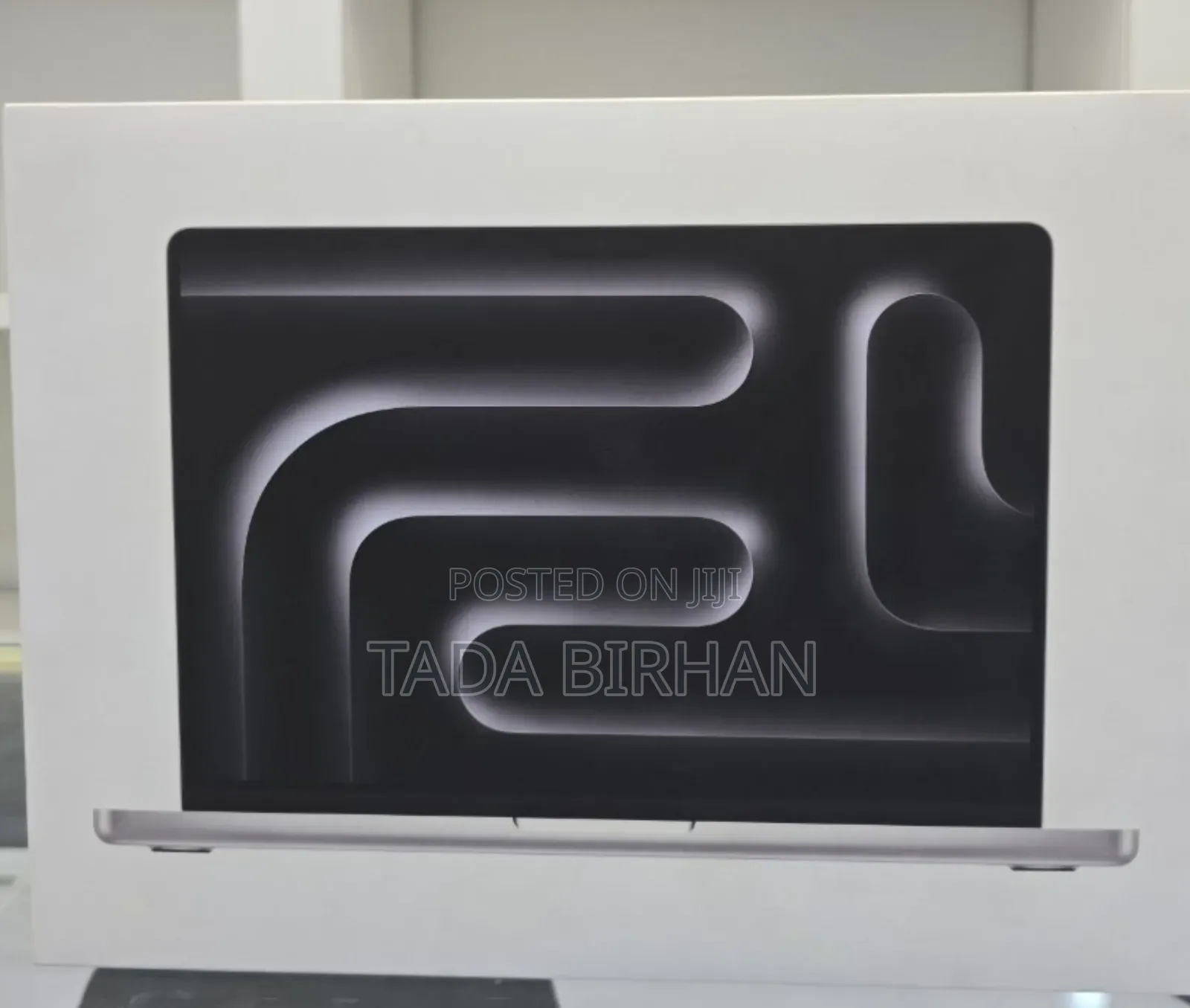 New Apple MacBook Pro 2023 M3 Max 14-Inch 8GB Apple M3 Pro SSD 512GB