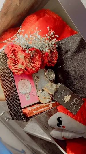 Yaho Graduation Gift Package