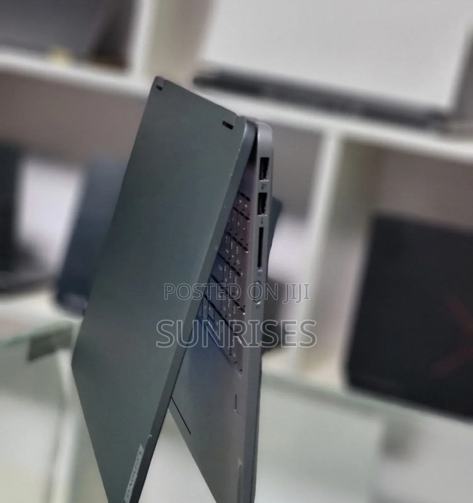 New Laptop Lenovo Yoga 9i 32GB Intel Core I7 SSD 1T