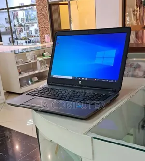 Photo - New Laptop HP EliteBook 840 G1 8GB Intel Core I5 HDD 1T