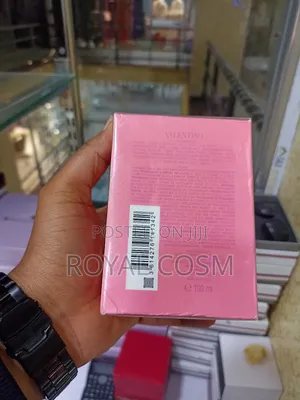 Valentino Donna Born in Roma Intense Perfume