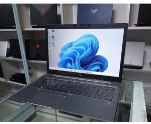 New Laptop HP ZBook 15 16GB Intel Core I7 SSD 512GB