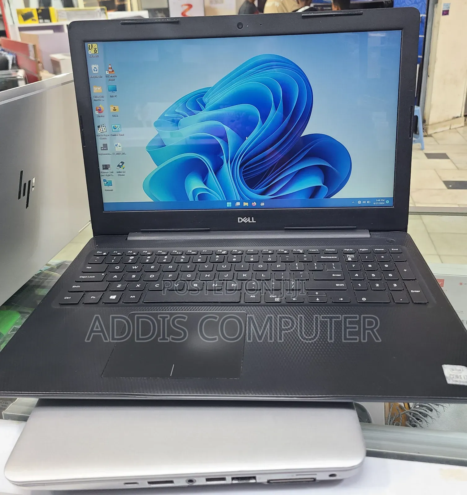 Laptop Dell Inspiron 15 3593 16GB Intel Core I7 HDD+SSD 1T