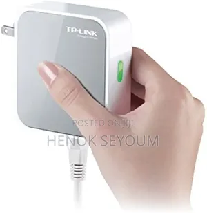 TP-LINK 150mbps Wireless N Mini Pocket Router (TL-WR700N)