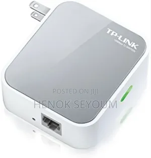 TP-LINK 150mbps Wireless N Mini Pocket Router (TL-WR700N)