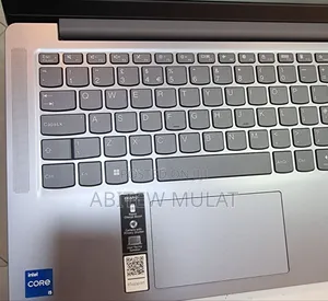 New Laptop Lenovo Ideapad 3 8GB Intel Core I5 SSD 512GB