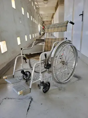 Rental for Sell WHEELCHAIR: The Sturdy and Lightweight