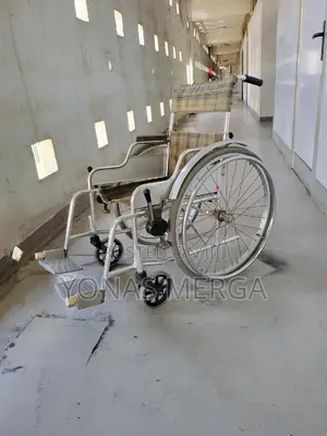 የሚከራይ Wheelchair+Rental+Simple, Easy to Use and Transport: