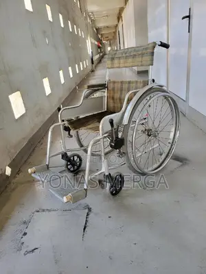 Rental Wheelchair, 18 Inch Seat Width