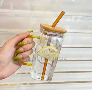 Glass Drinking Mug With Straw