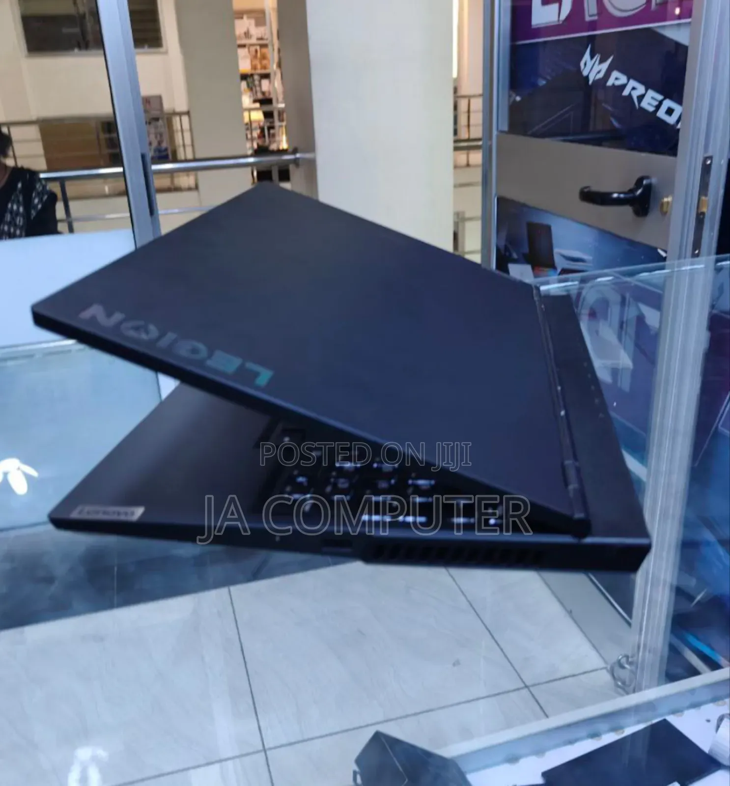 New Laptop Lenovo Legion 5 16GB AMD Ryzen 7 SSD 512GB