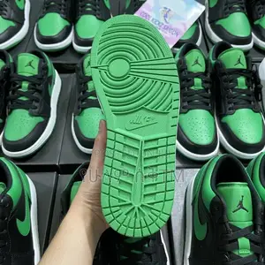 Original Air Jordan 1 Low ‘Lucky Green’ Shoes