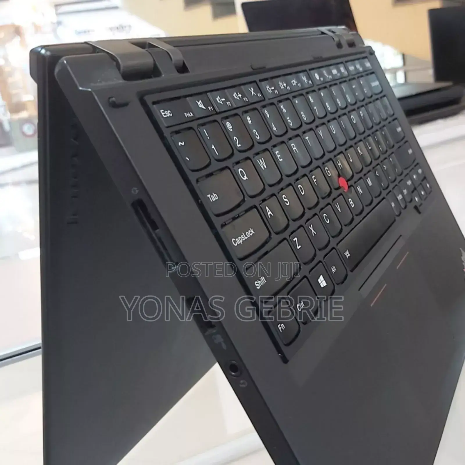 New Laptop Lenovo ThinkPad Yoga 8GB Intel Core I7 SSD 256GB