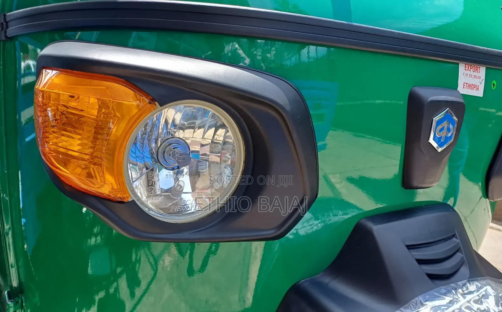 New Piaggio 2024 Green