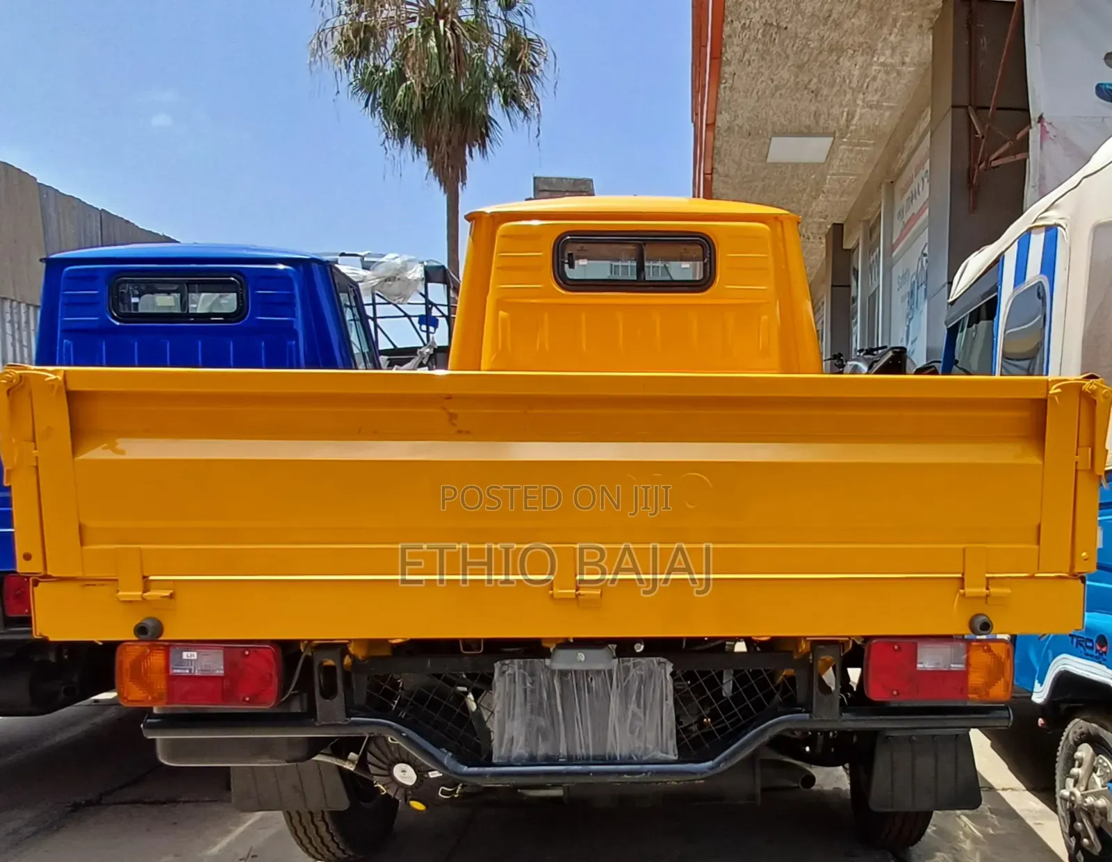 New Piaggio 2024 Yellow