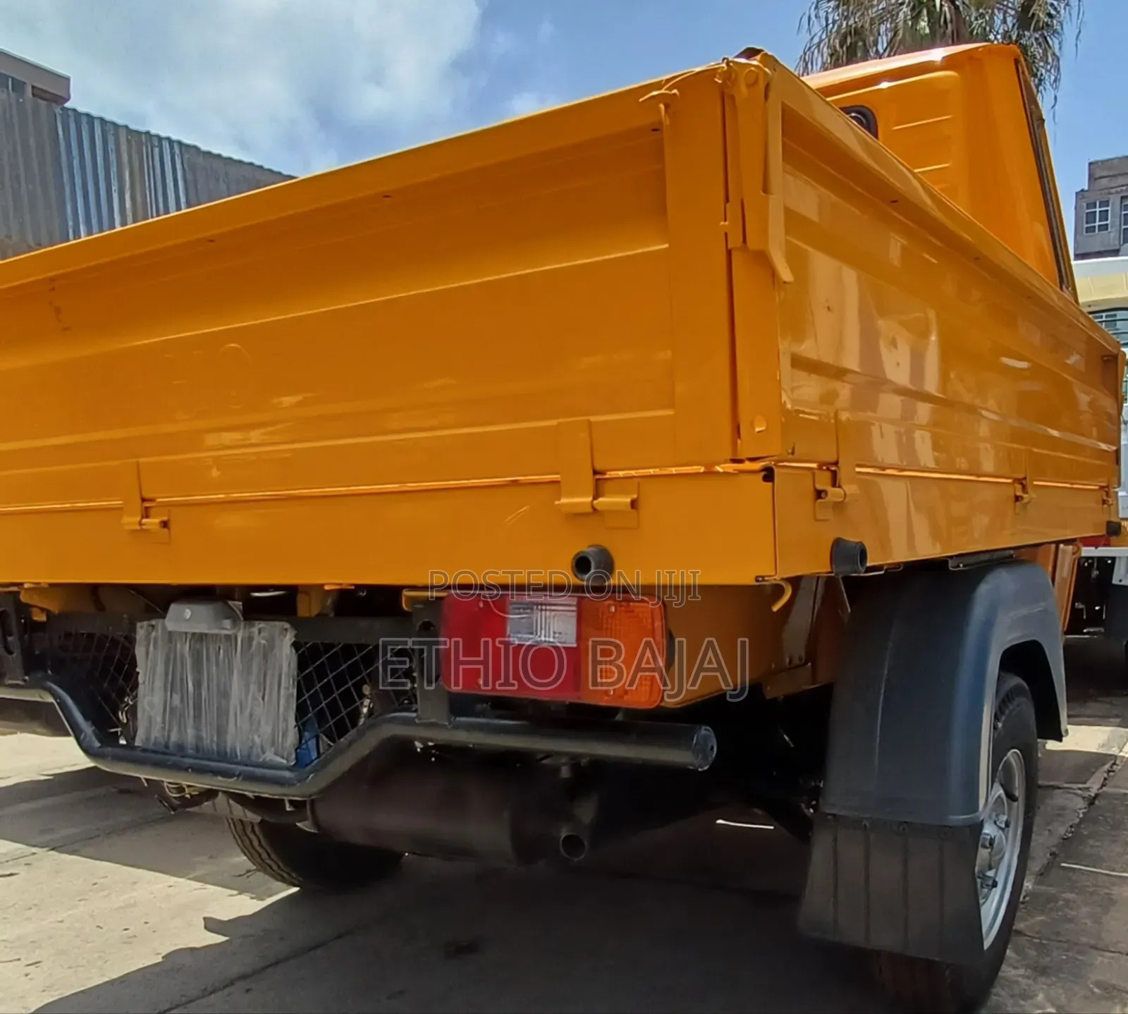 New Piaggio 2024 Yellow