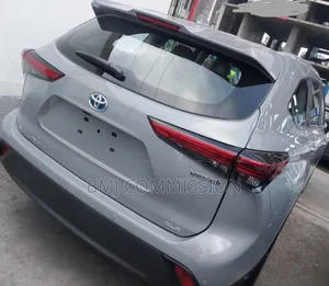 Photo - New Toyota Highlander 2024 Gray
