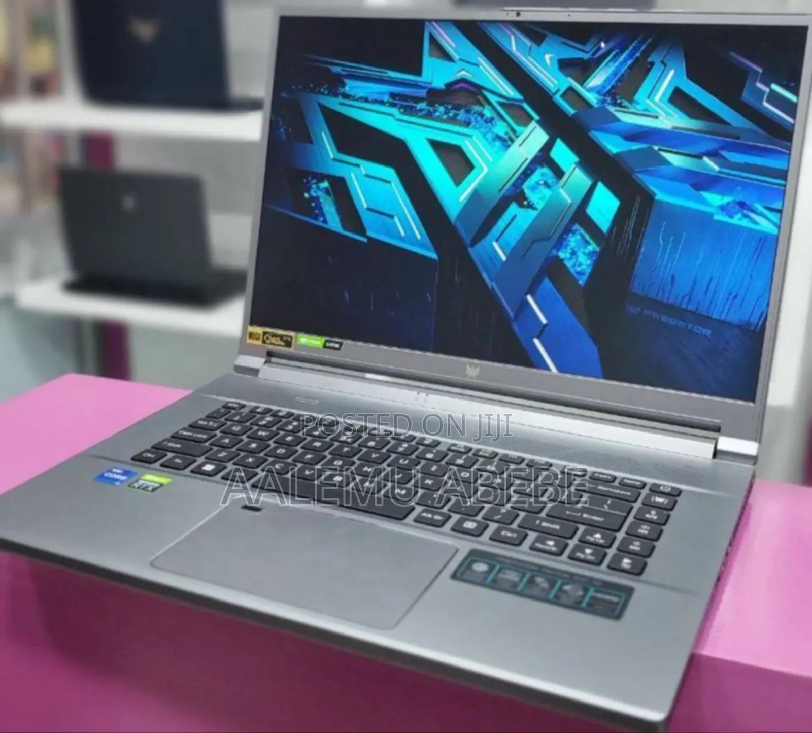 New Laptop Acer Predator Triton 500 SE 16GB Intel Core I7 SSD 2T