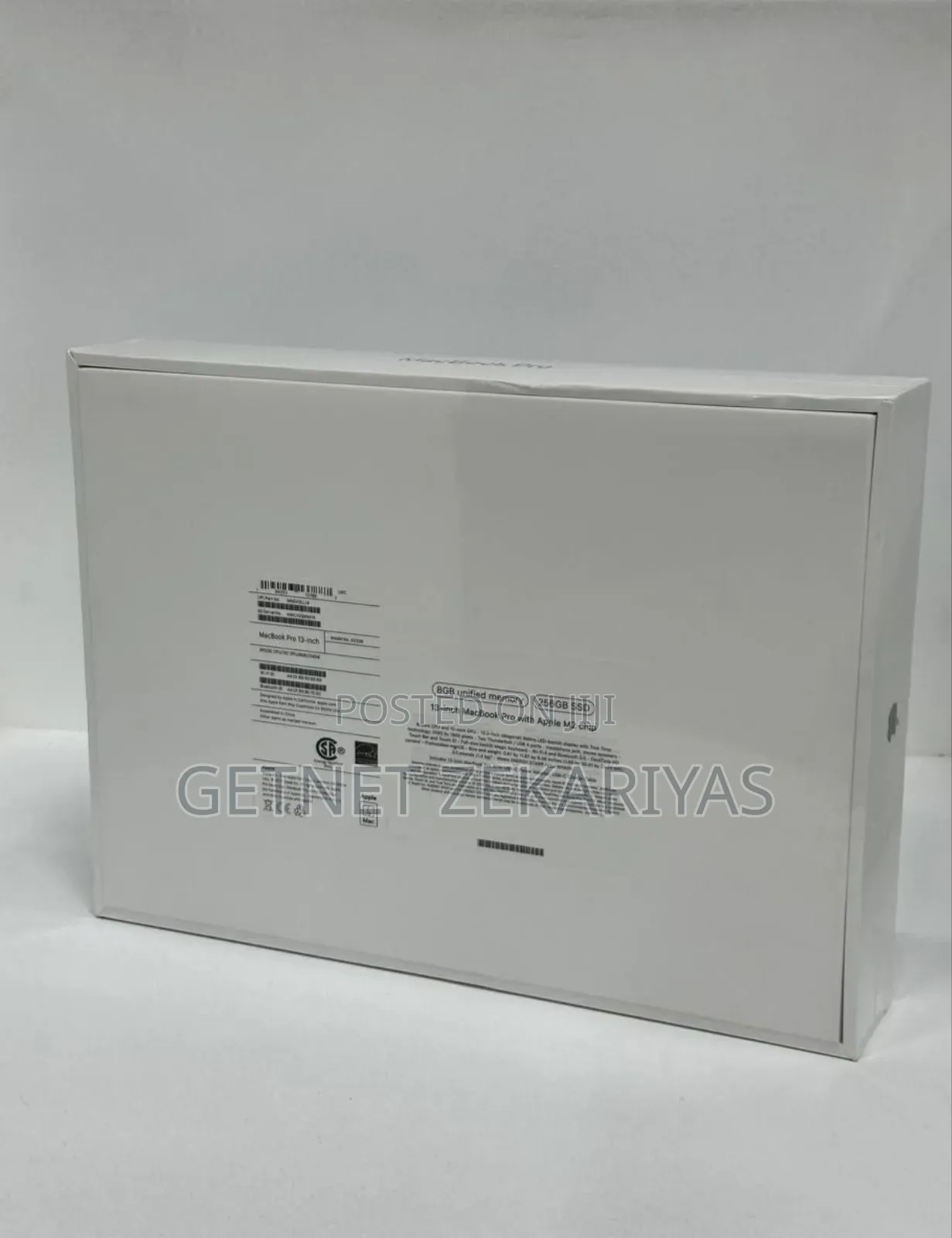 New Laptop Apple MacBook Pro 2023 M2 8GB Apple M2 SSD 256GB