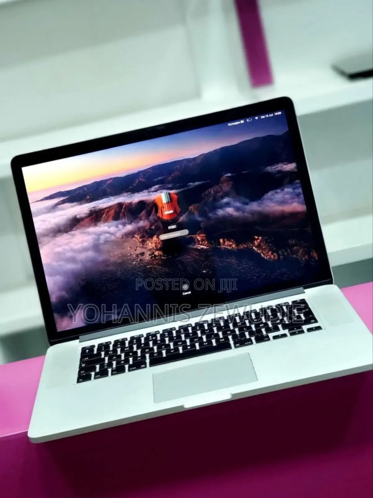 New Laptop Apple MacBook Pro 2015 16GB Intel Core I7 SSD 512GB