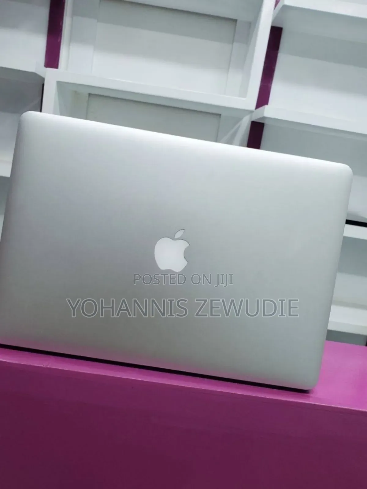 New Laptop Apple MacBook Pro 2015 16GB Intel Core I7 SSD 512GB