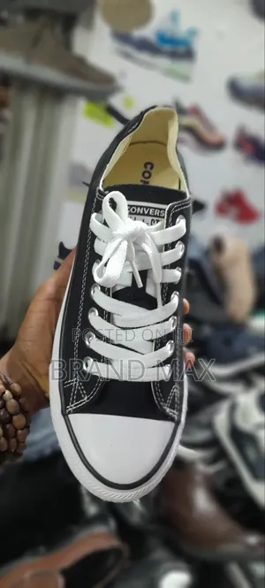 Photo - Converse Allstar Chuck Taylor Premium Quality