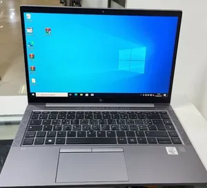 New Laptop HP ZBook Firefly G8 16GB Intel Core I7 SSD 512GB