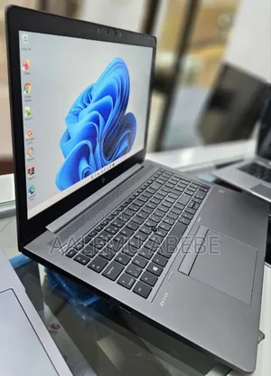 New Laptop HP ZBook 15 16GB Intel Core I7 SSD 512GB