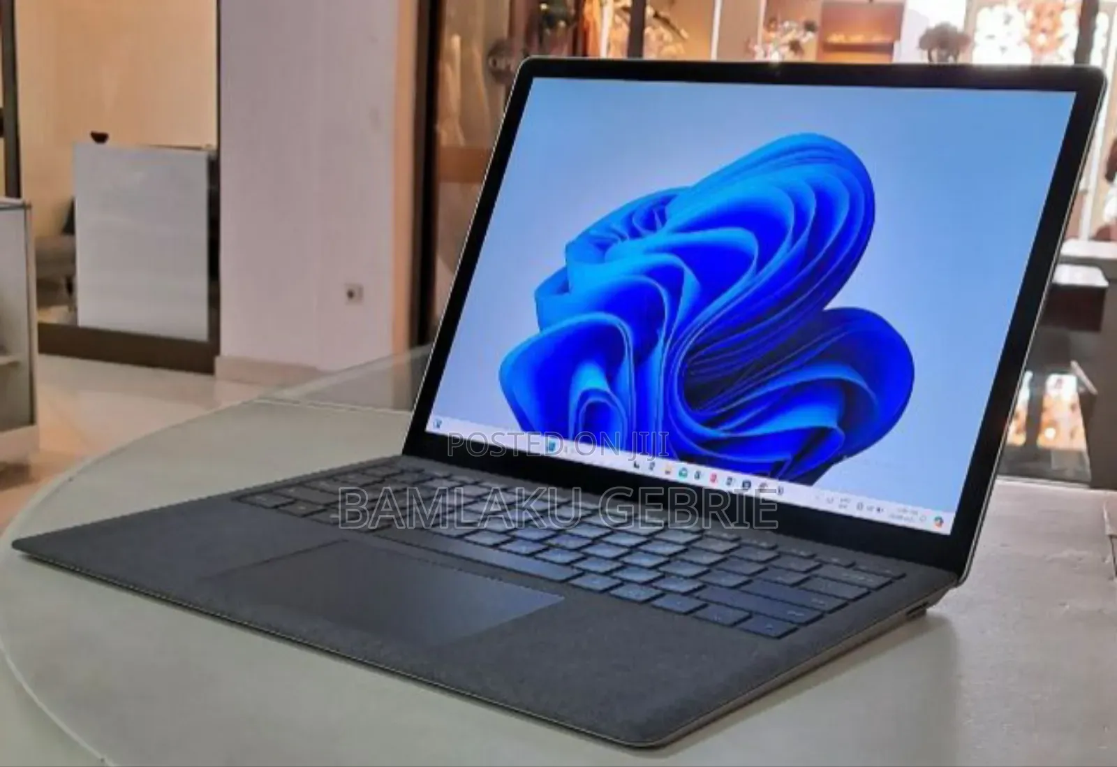 New Laptop Lenovo Legion Y720 8GB Intel Core I5 SSD 512GB