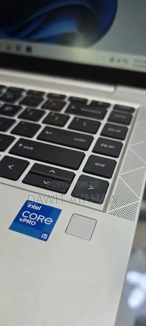 New Laptop HP EliteBook 830 G8 16GB Intel Core I5 SSD 512GB