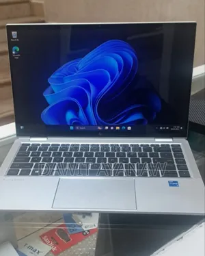 New Laptop HP EliteBook 830 G8 16GB Intel Core I5 SSD 512GB