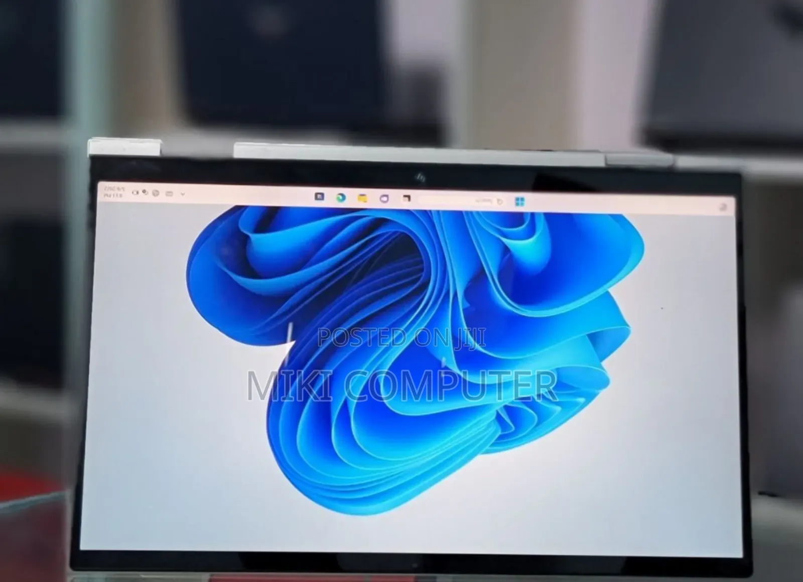 New Laptop HP Envy X360 16GB Intel Core I5 SSD 512GB