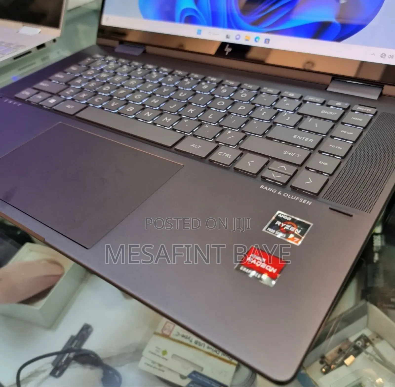 New Laptop HP Envy X360 16GB AMD Ryzen 7 SSD 512GB