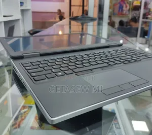 New Laptop Dell Precision 15 5540 64GB Intel Core I9 SSD 1T