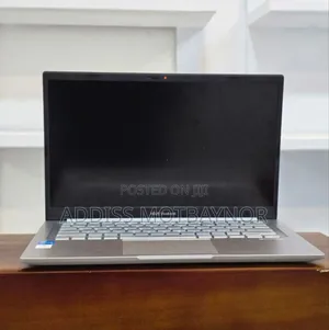 New Laptop Asus VivoBook 15 X505BA 8GB Intel Core I7 SSD 512GB