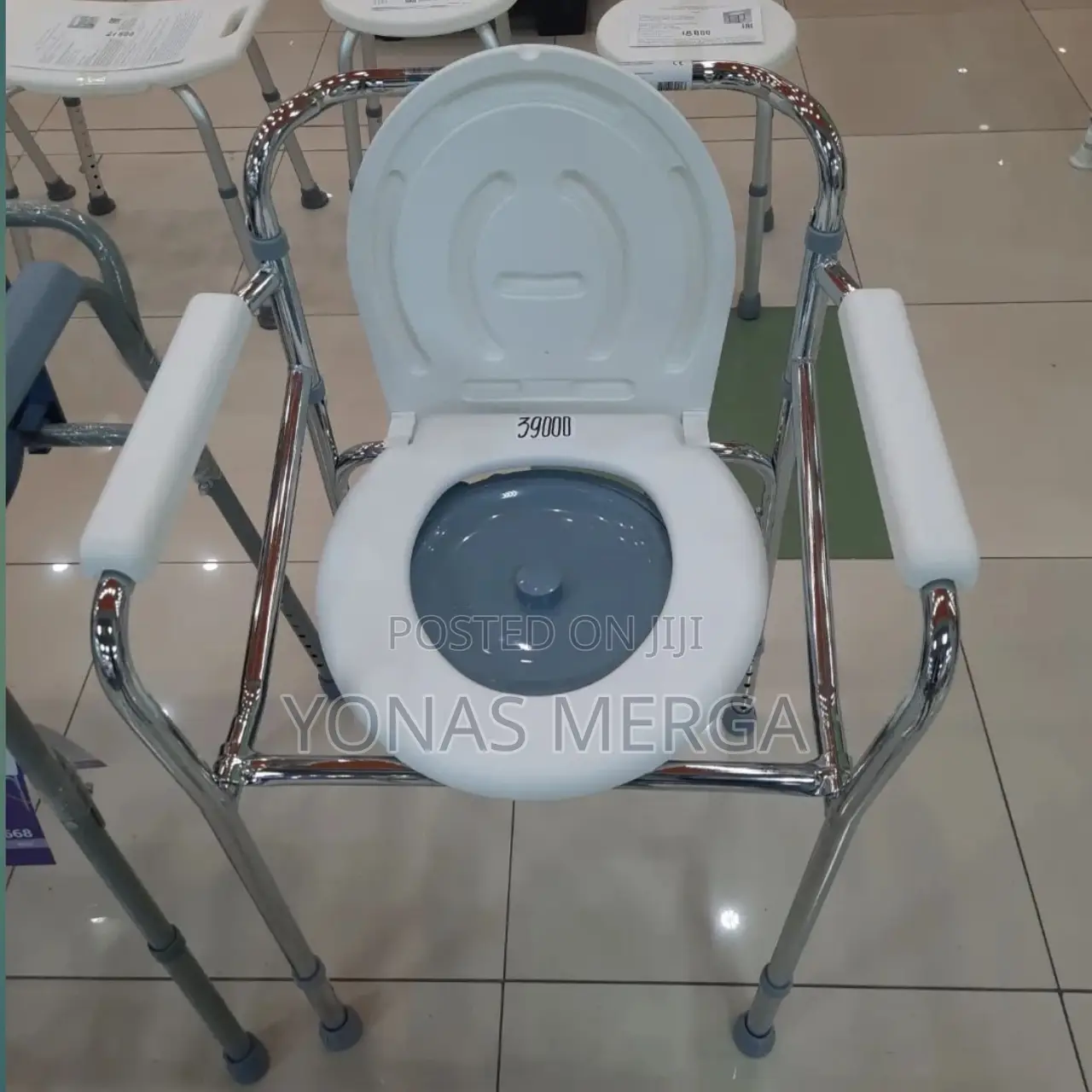 Commode Bucket_/,Portable Toilet÷=Bedside Commode Chair