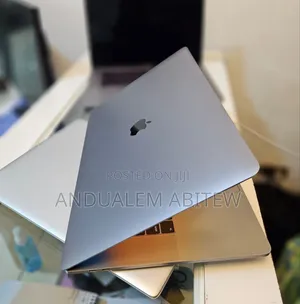 New Laptop Apple MacBook Pro 2018 32GB Intel Core I9 SSD 1T