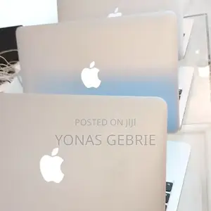 New Laptop Apple MacBook Air 2015 4GB Intel Core i5 SSD 128GB