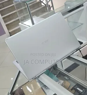 New Laptop Acer Aspire 3 8GB AMD Ryzen 3 SSD 256GB