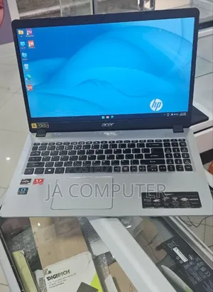 Photo - New Laptop Acer Aspire 3 8GB AMD Ryzen 3 SSD 256GB