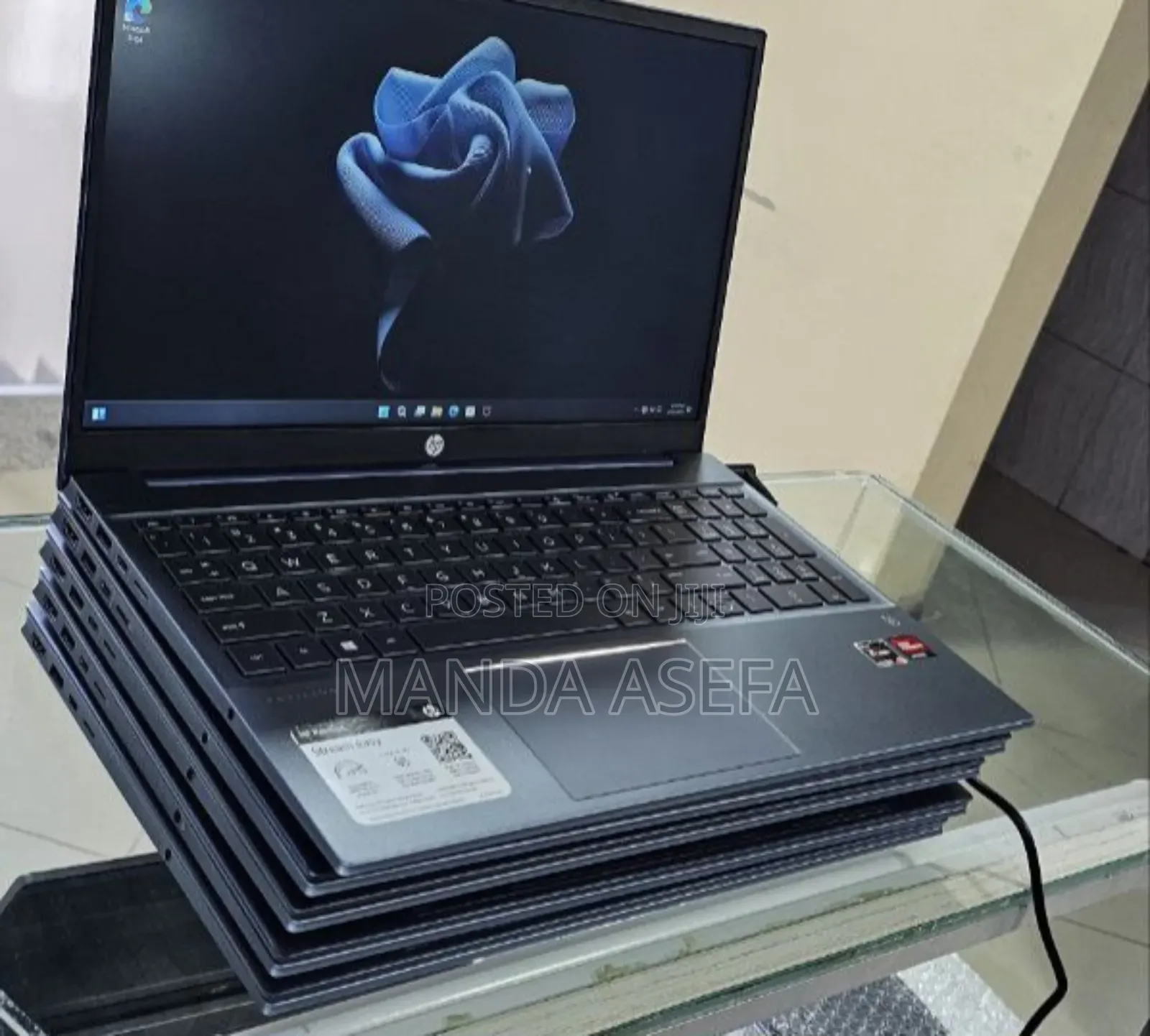 New Laptop HP Pavilion 15 8GB AMD Ryzen 5 SSD 512GB