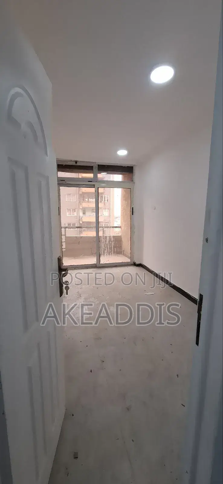 Furnished 3bdrm Condo in Bole Ayat for sale