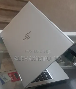 New Laptop HP Envy X360 8GB Intel Core I5 SSD 512GB