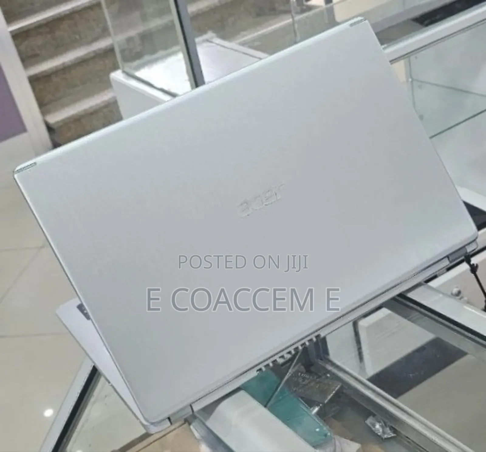 New Laptop Acer 8GB AMD Ryzen 3 SSD 256GB