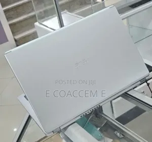 New Laptop Acer 8GB AMD Ryzen 3 SSD 256GB