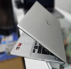 New Laptop Dell Inspiron 5559 8GB AMD Ryzen 5 SSD 256GB