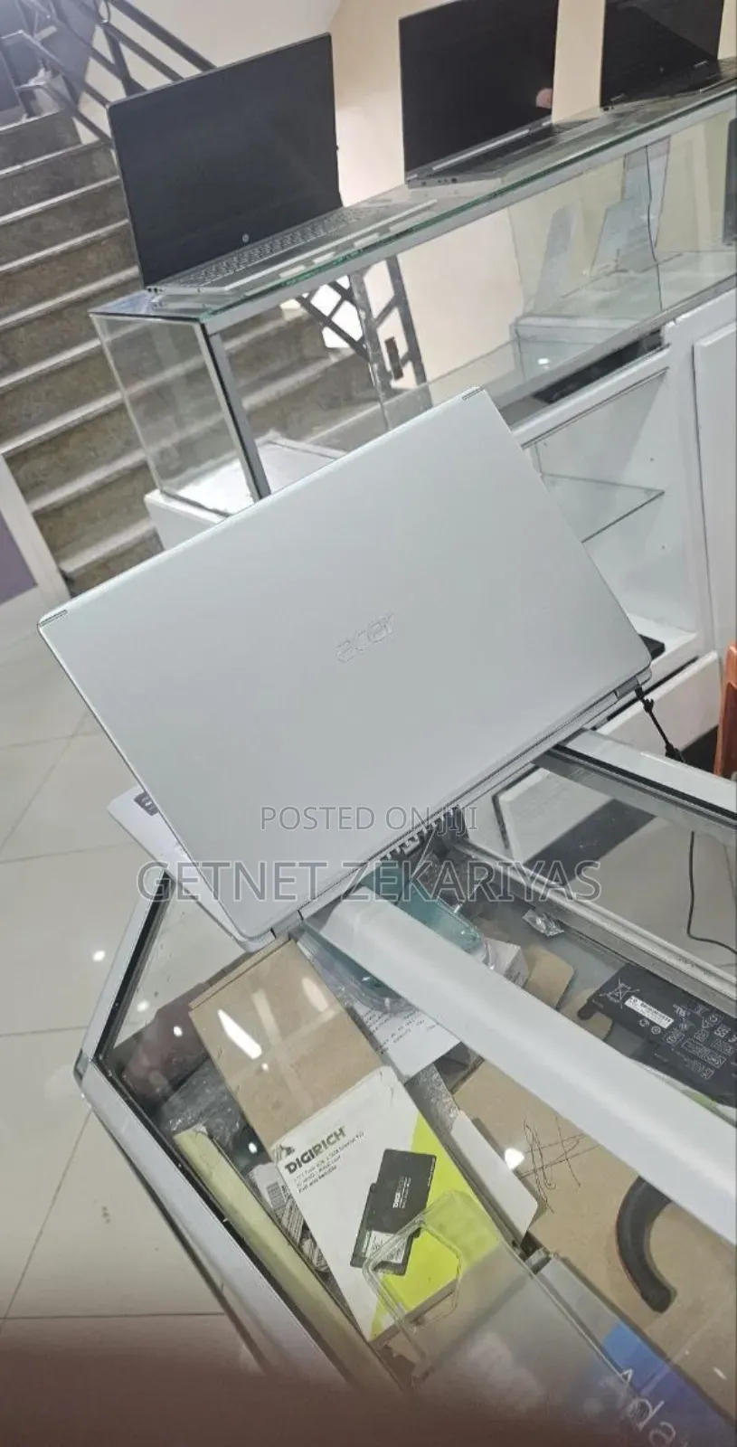 New Laptop Acer Aspire 3 8GB AMD Ryzen 3 SSD 256GB