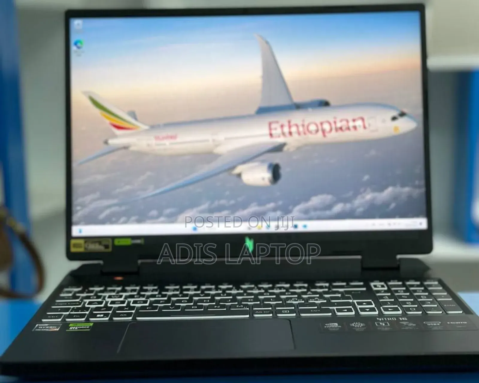 New Laptop Acer Nitro 17 16GB AMD Ryzen 7 SSD 1T