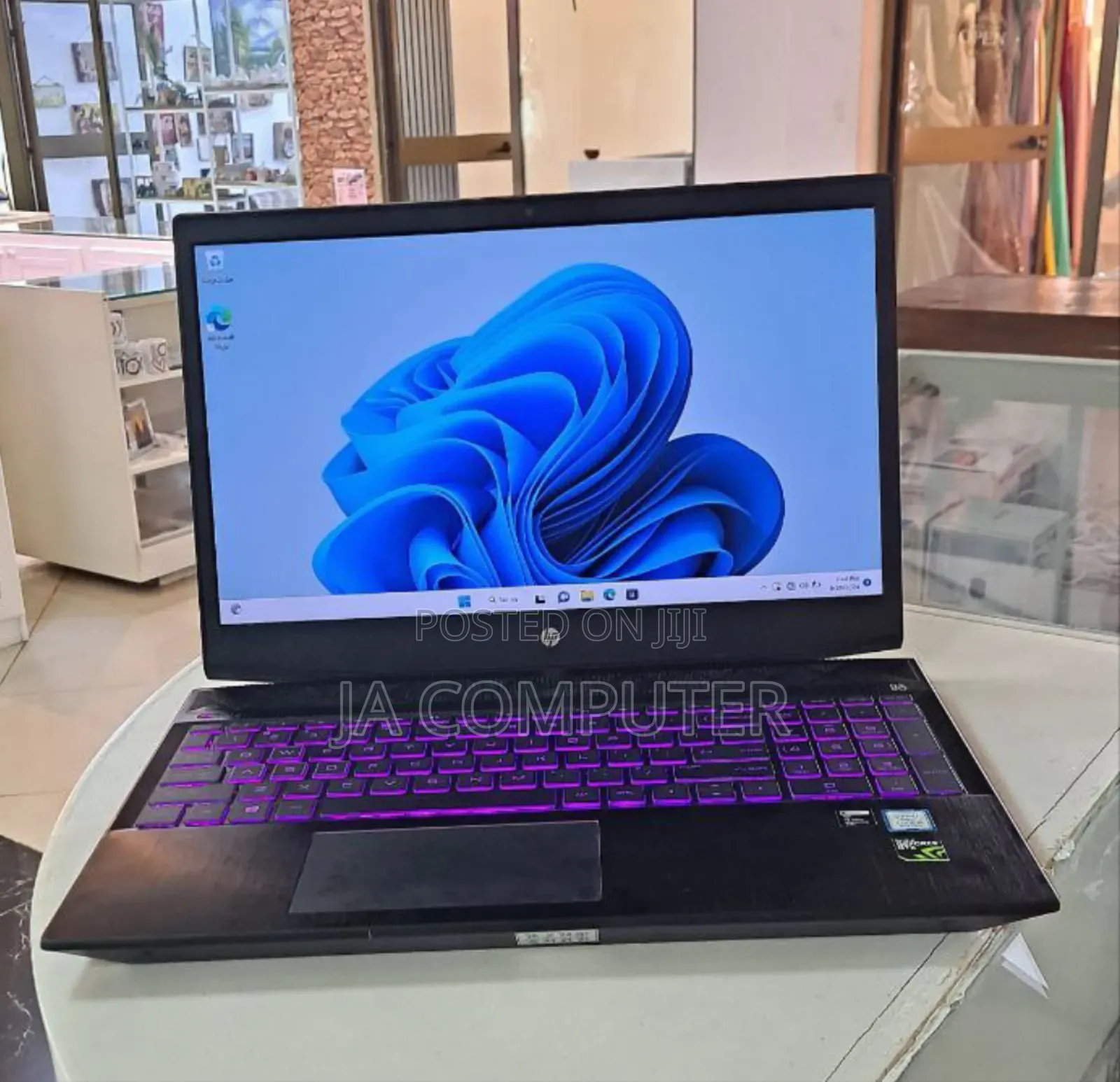 New Laptop HP Pavilion Power 15 8GB Intel Core I5 SSHD (Hybrid) 1.5T