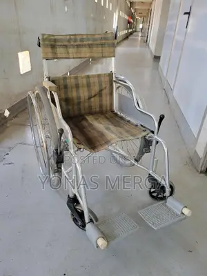 Hospital Wheelchair Used(Maruti 809)Dyna Steel Wheelchair